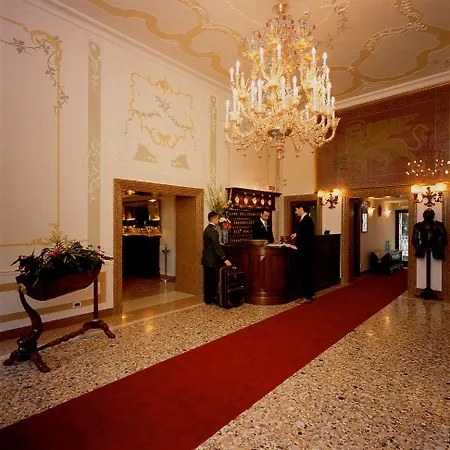 Unahotels Ala Venezia