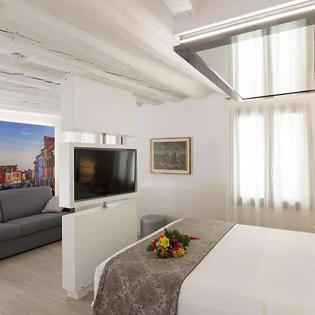 Unahotels Ala Hotel Venezia